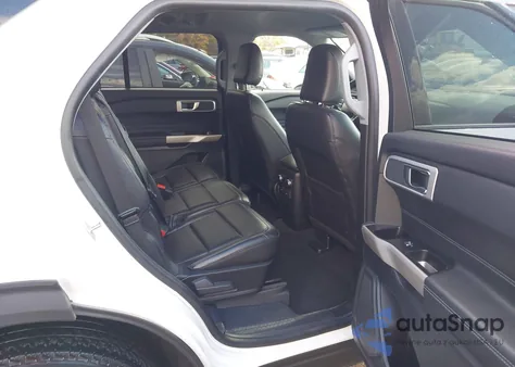 2022 Ford Explorer Xlt z USA, uszkodzony, nr VIN 1FMSK8DH4NGC08460